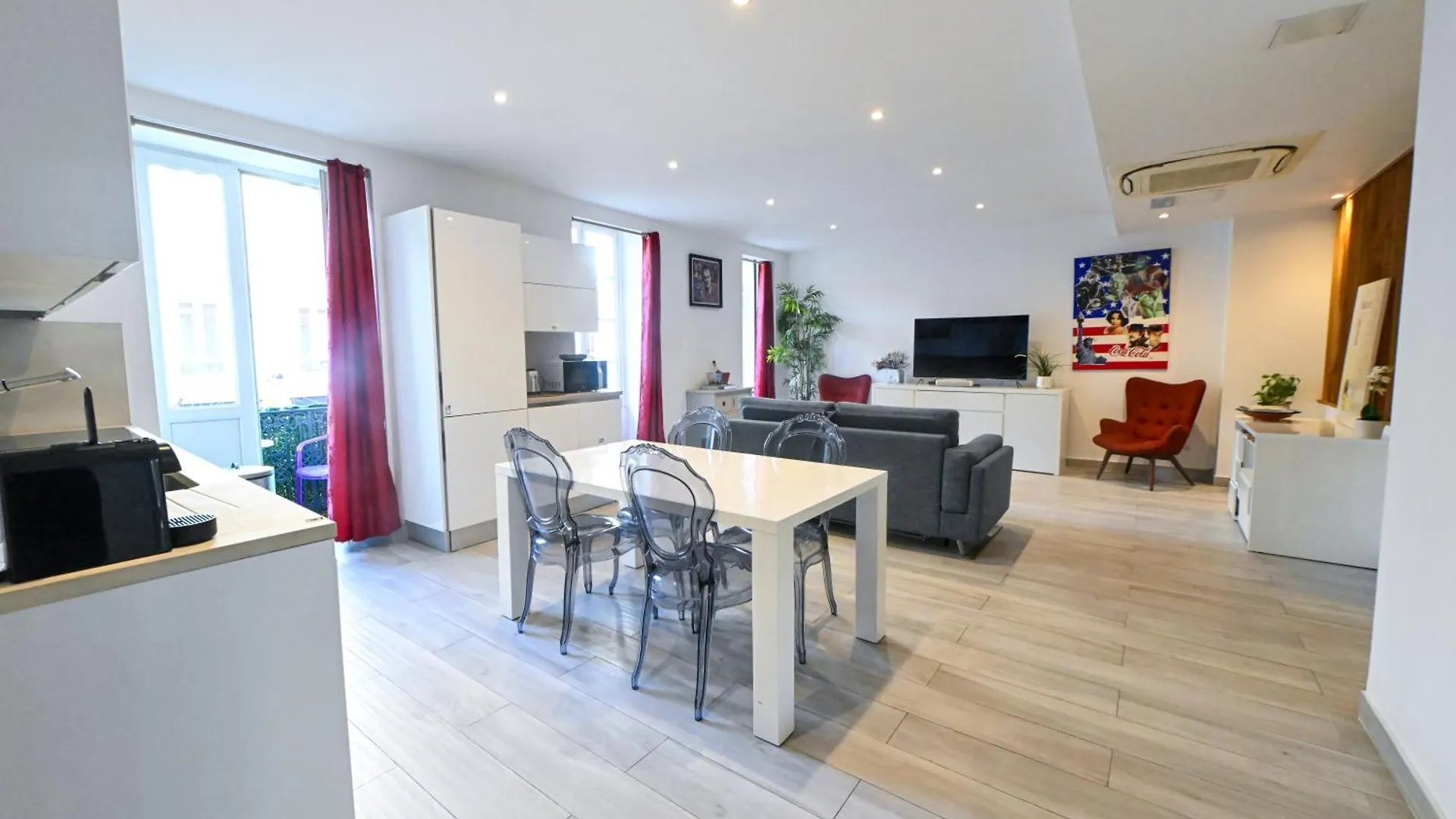 Apartment Loft Place Massena Avec Terrasse Nice France